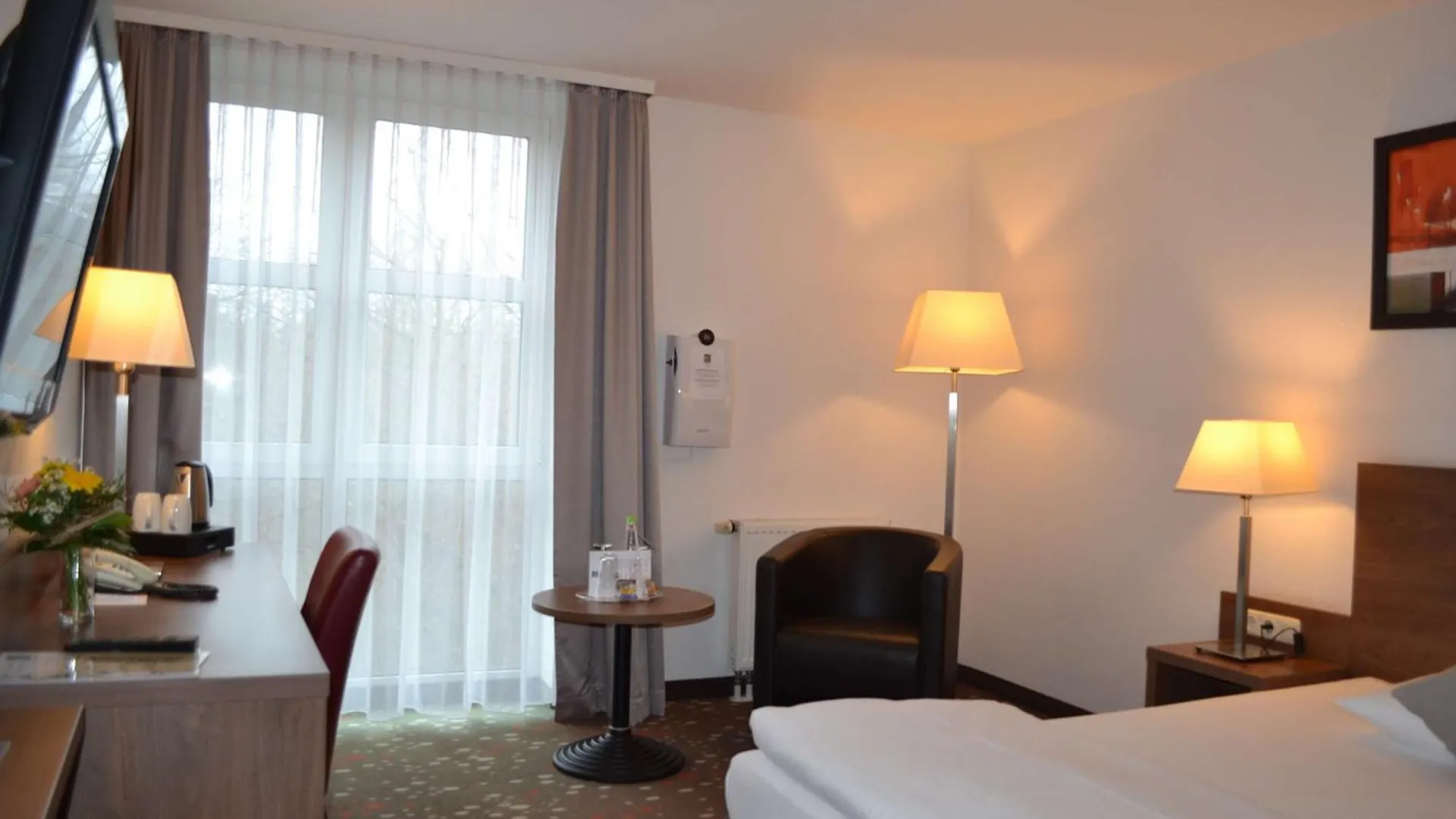 Quality Hotel Erlangen 3*,